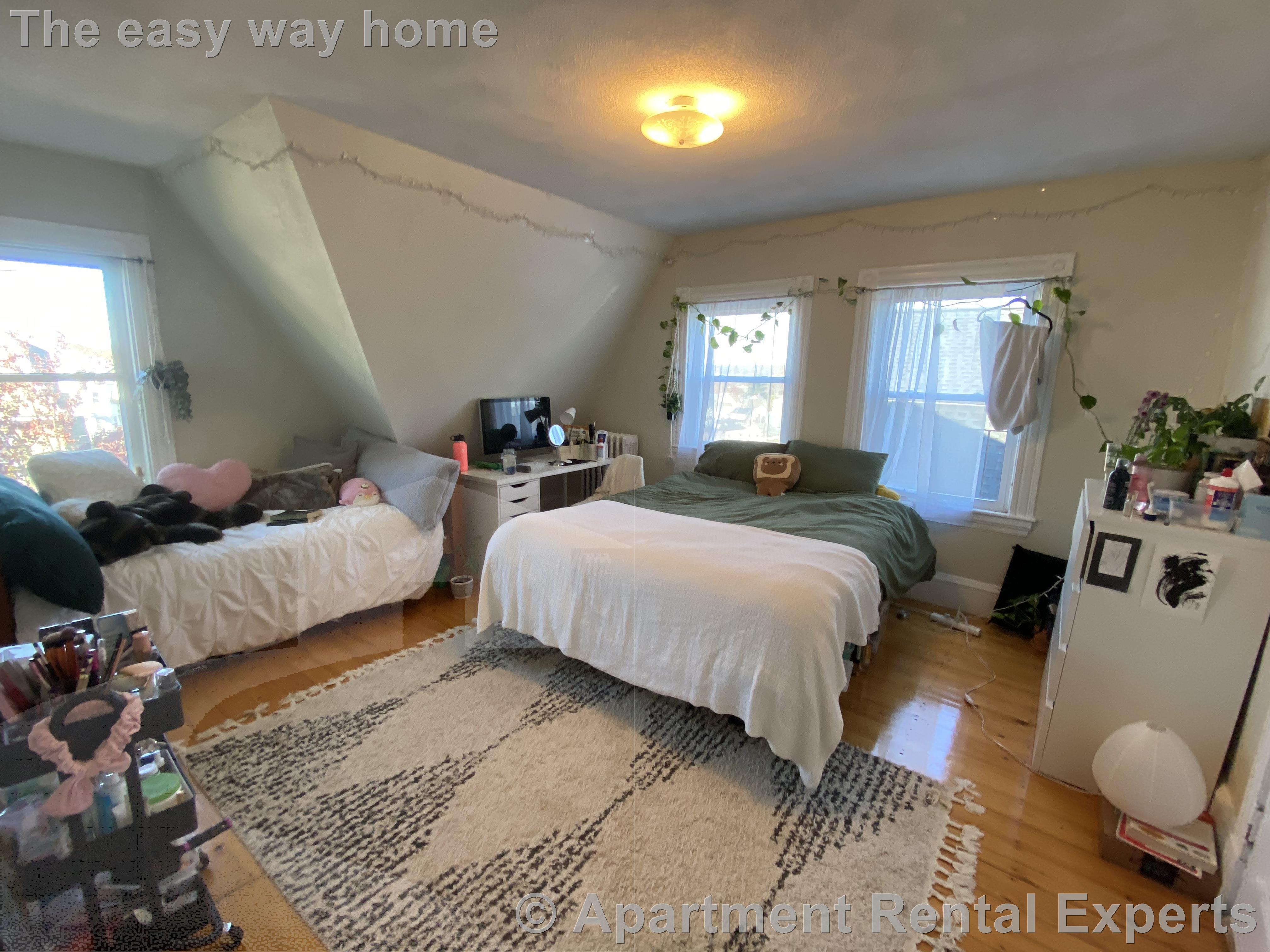 14.5 Fairmount St, Tufts