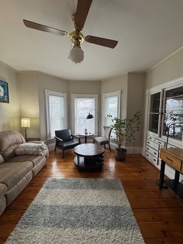 5 Vine St, Marblehead