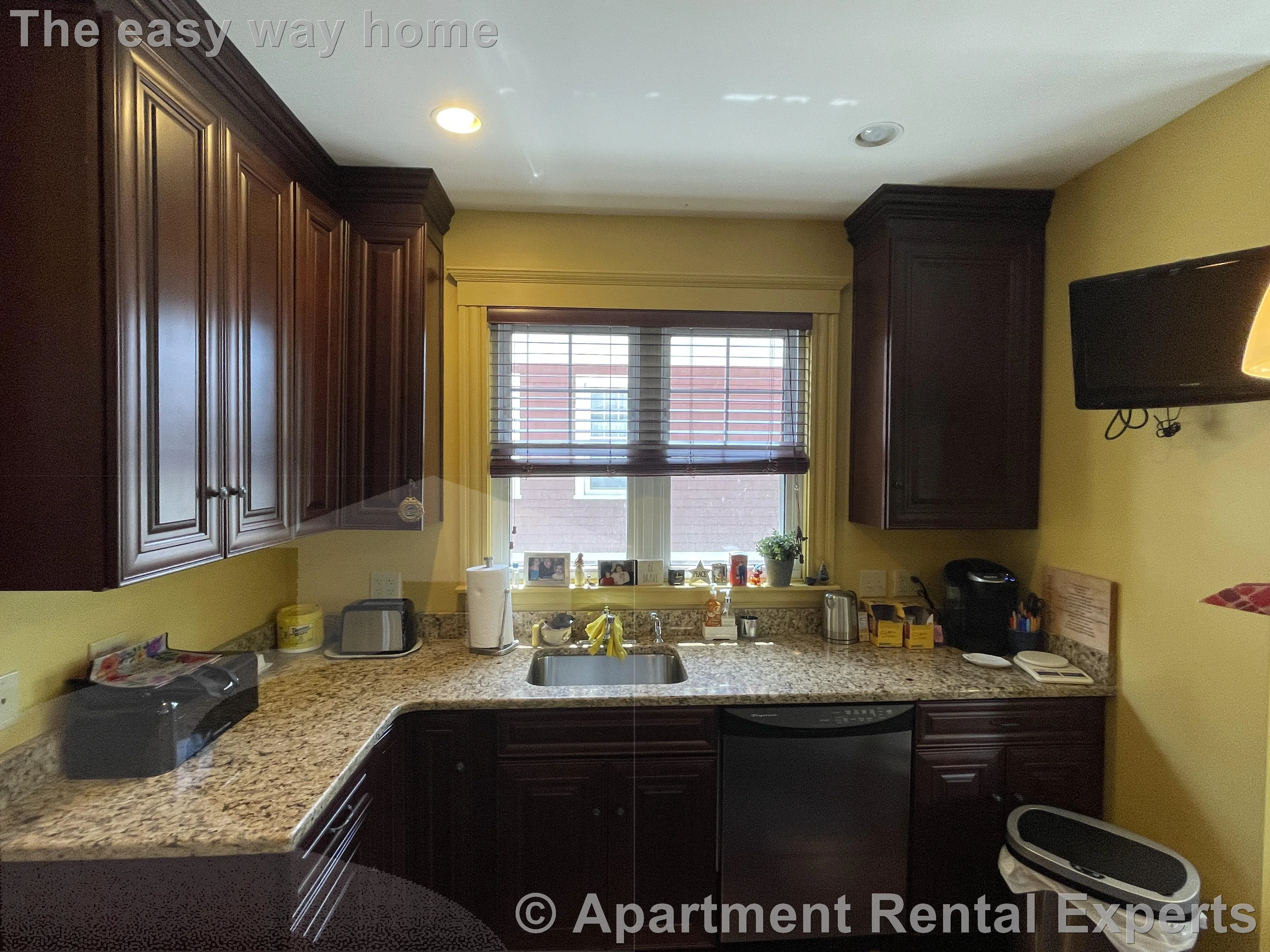 200 Larch Rd, Huron Village