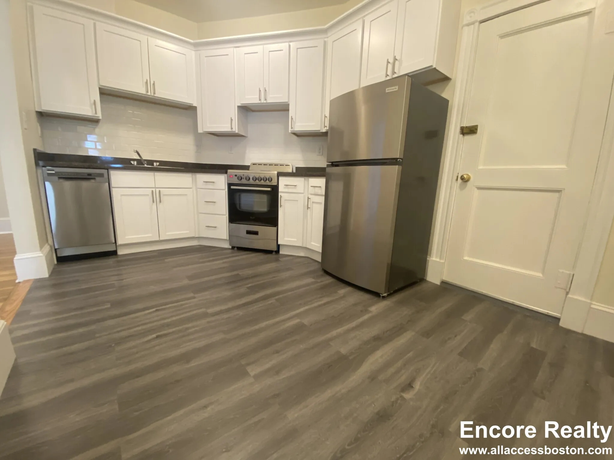 1595 Beacon St, Brookline