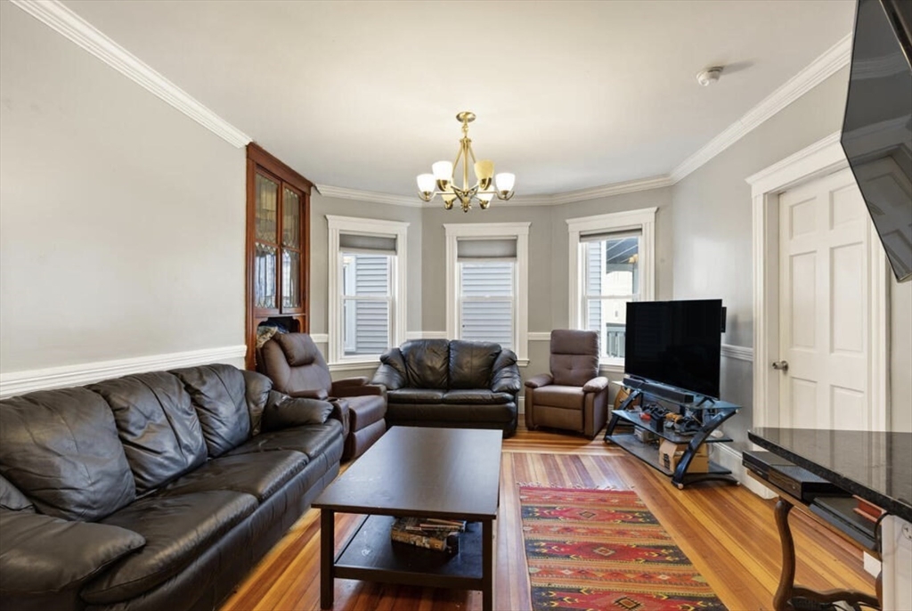 8 Taft St, Dorchester