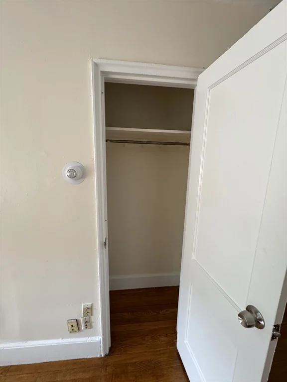 11 Victory Rd, Dorchester