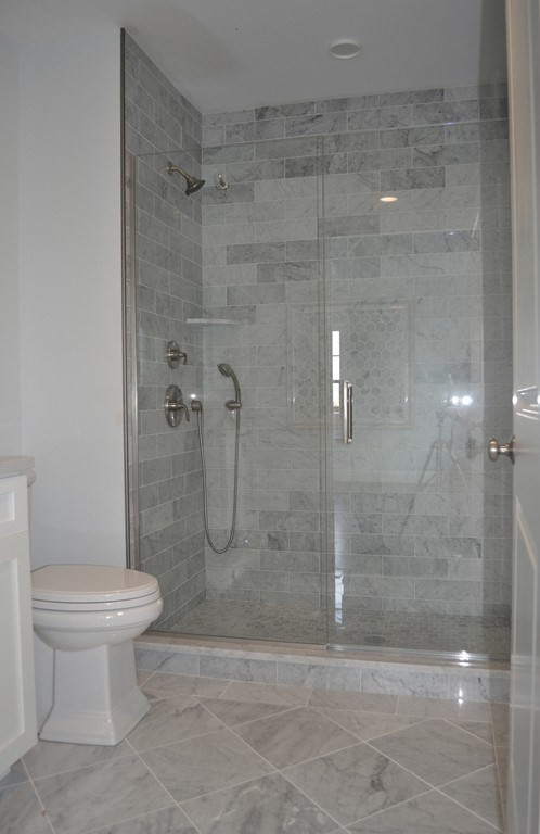 728 East Broadway, South Boston