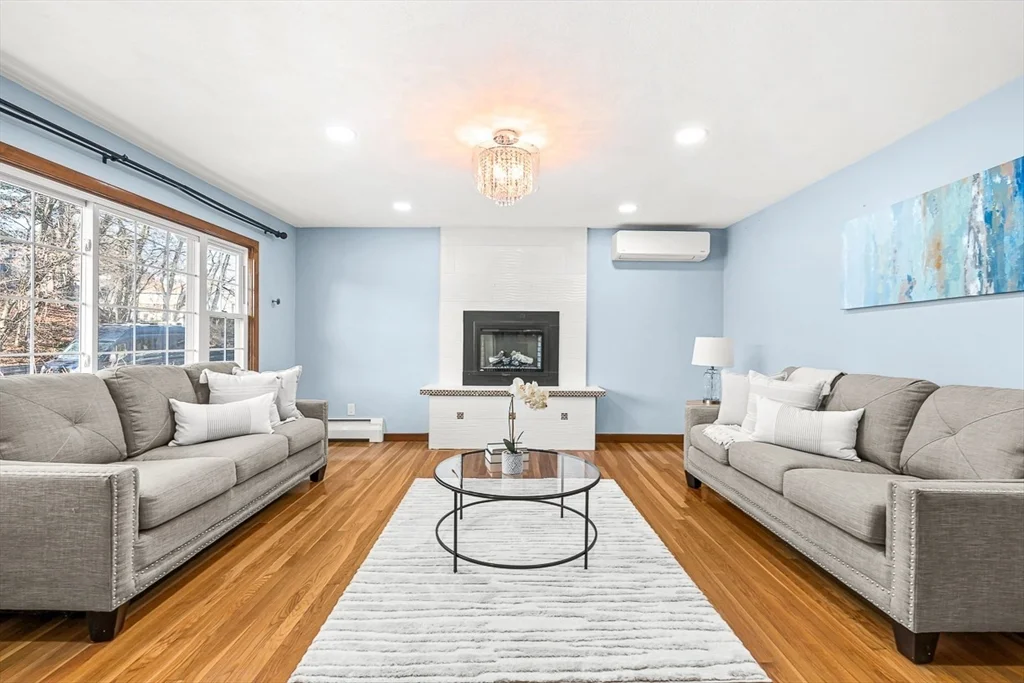 35 Fells Avenue Ter, North Medford