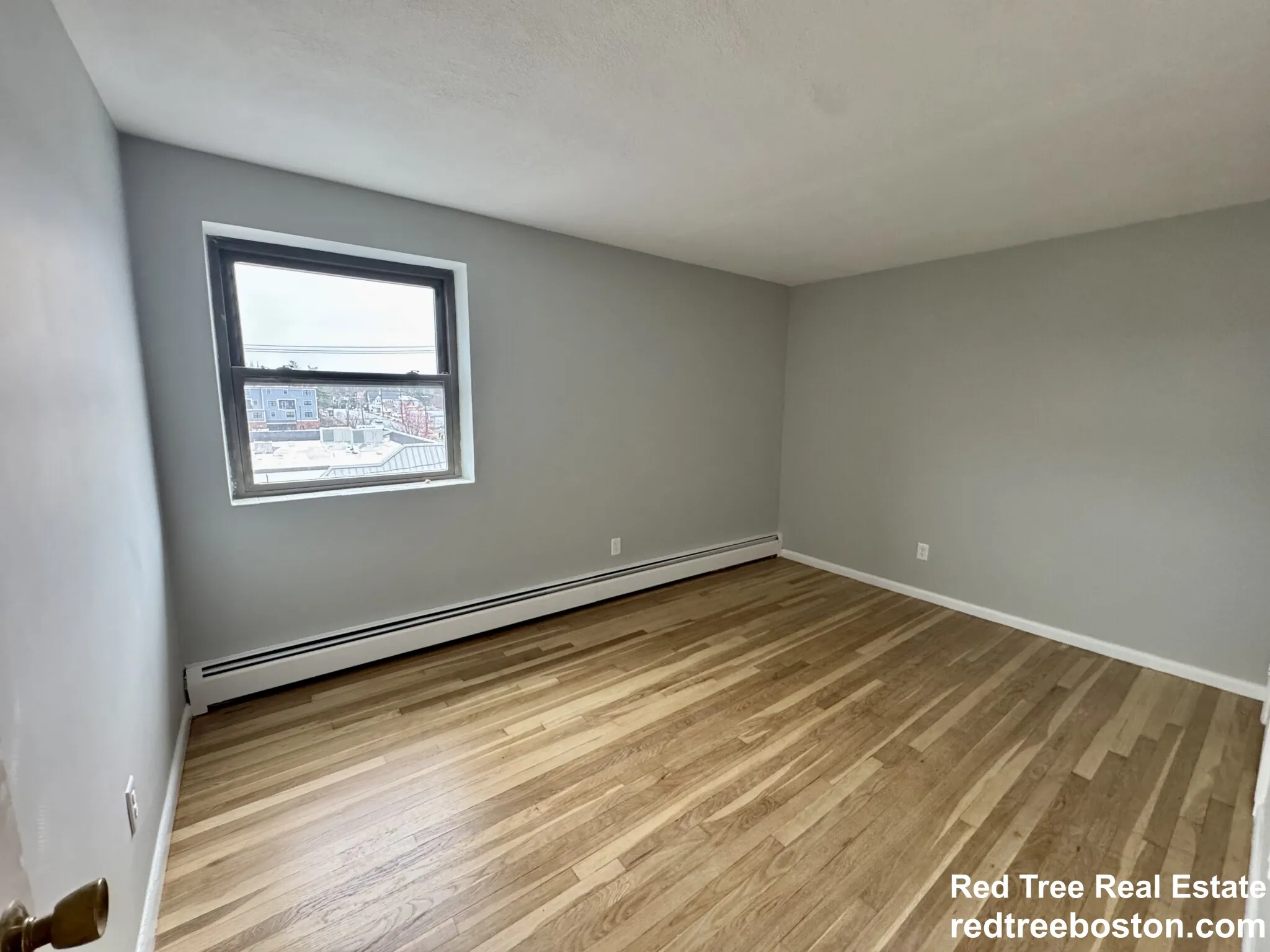 97 Spring St, West Roxbury