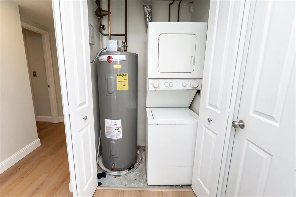 8-12 Museum Way, East Cambridge