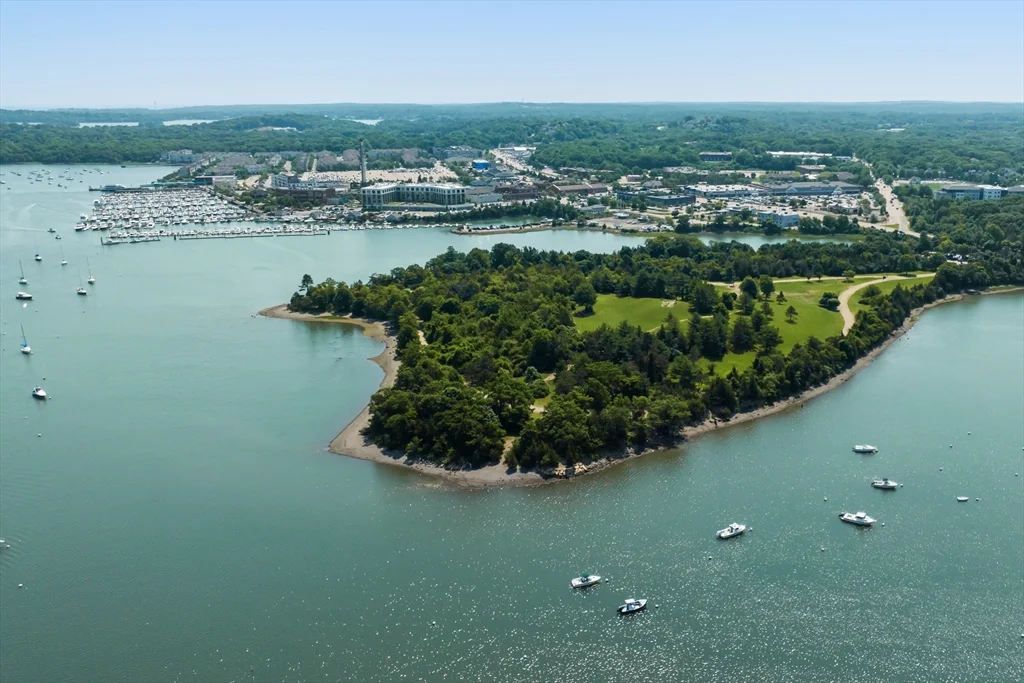 73 Broad Reach, Weymouth