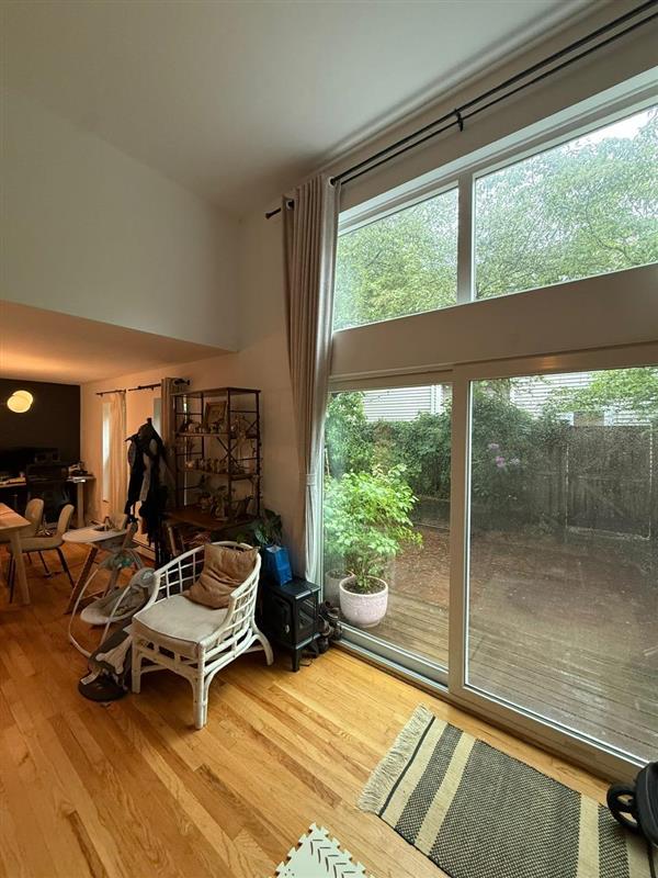 32 Warwick St, Powder House Square