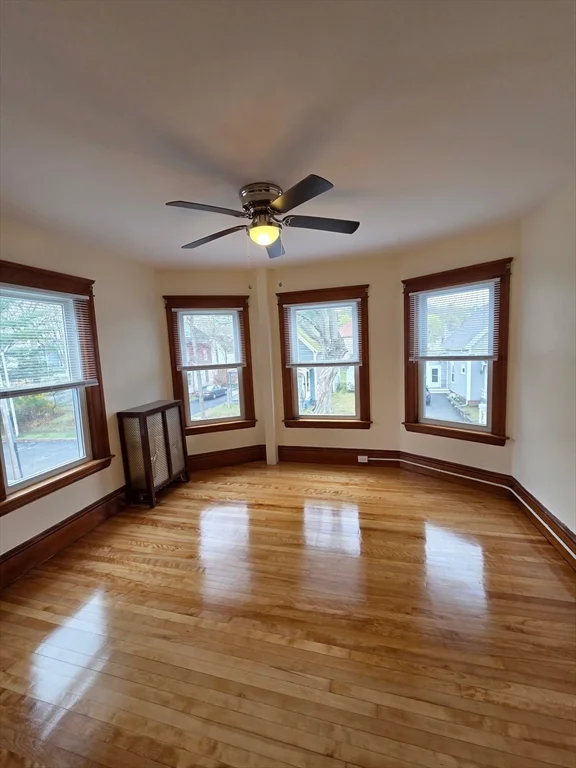 15 Berkmans St, West Side