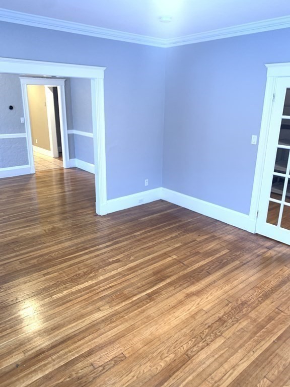 137 Sharon St, Medford