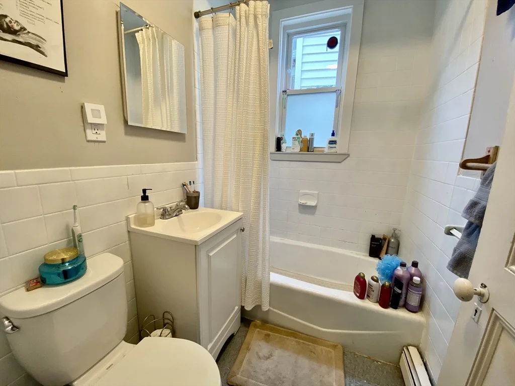 27 Hurd Rd, Coolidge Corner