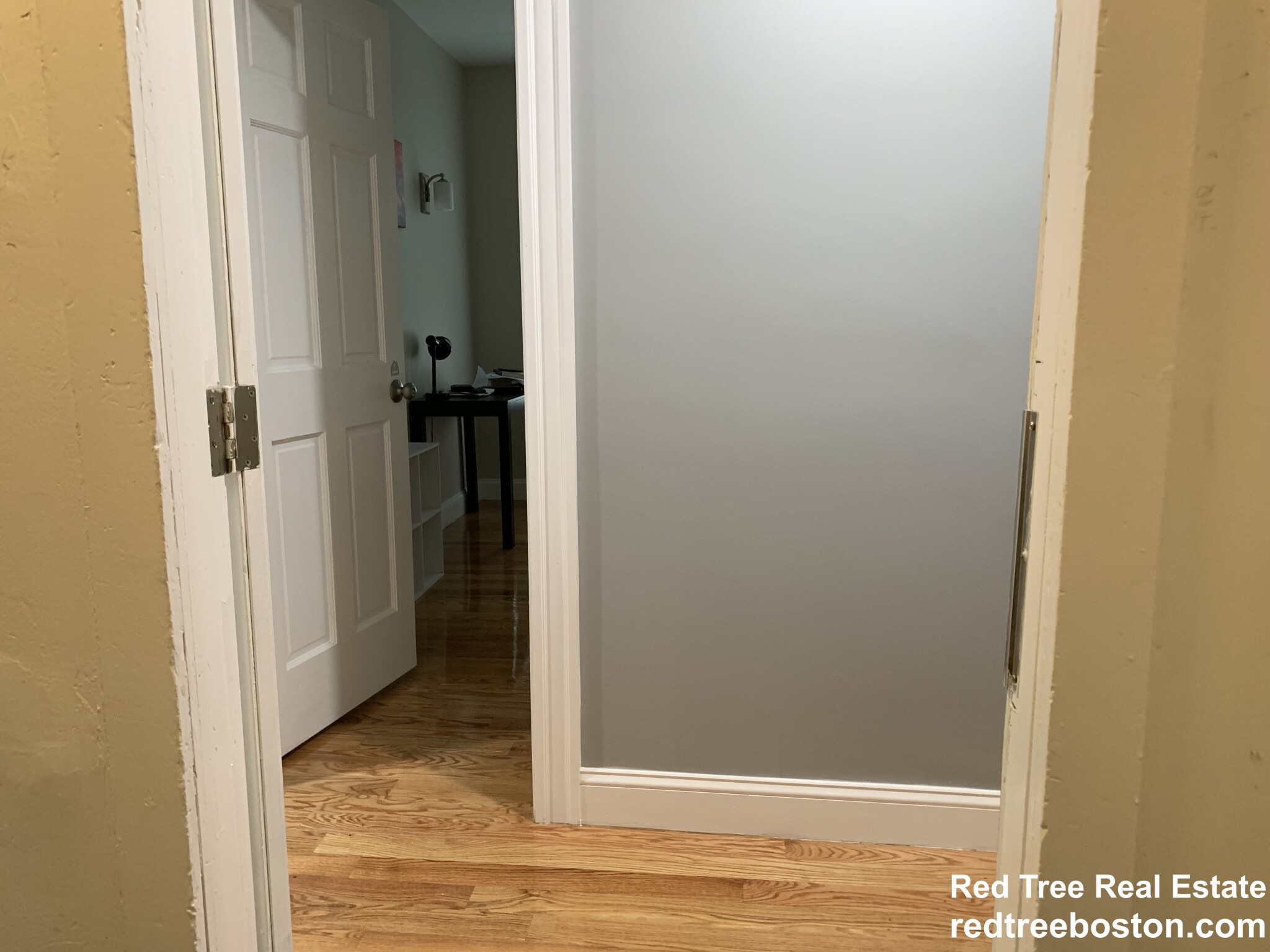 5 bed, 1 bath apartment for rent at 146 Hillside St Unit 1, Mission Hill — photo 4 of 28