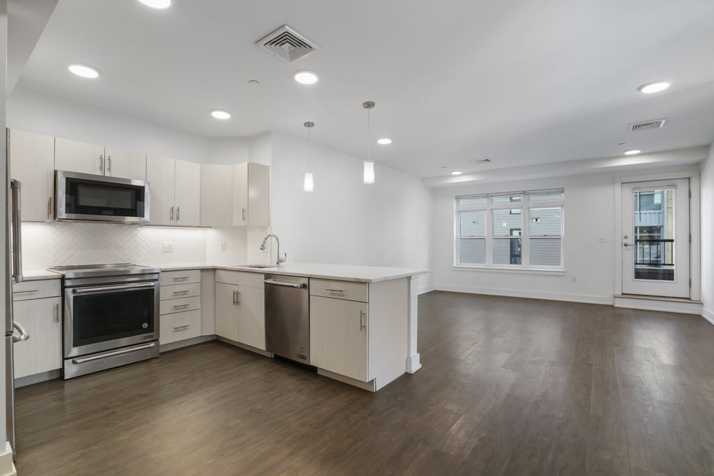 20 Penniman Rd, Allston