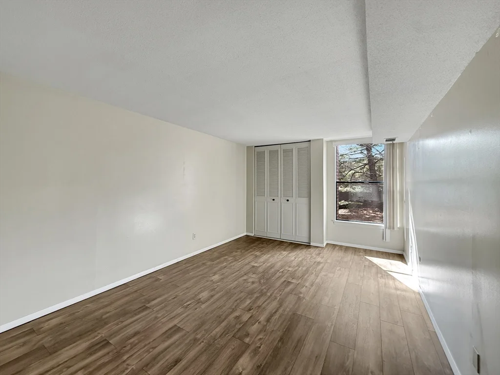 32 Shrewsbury Green Dr, Shrewsbury