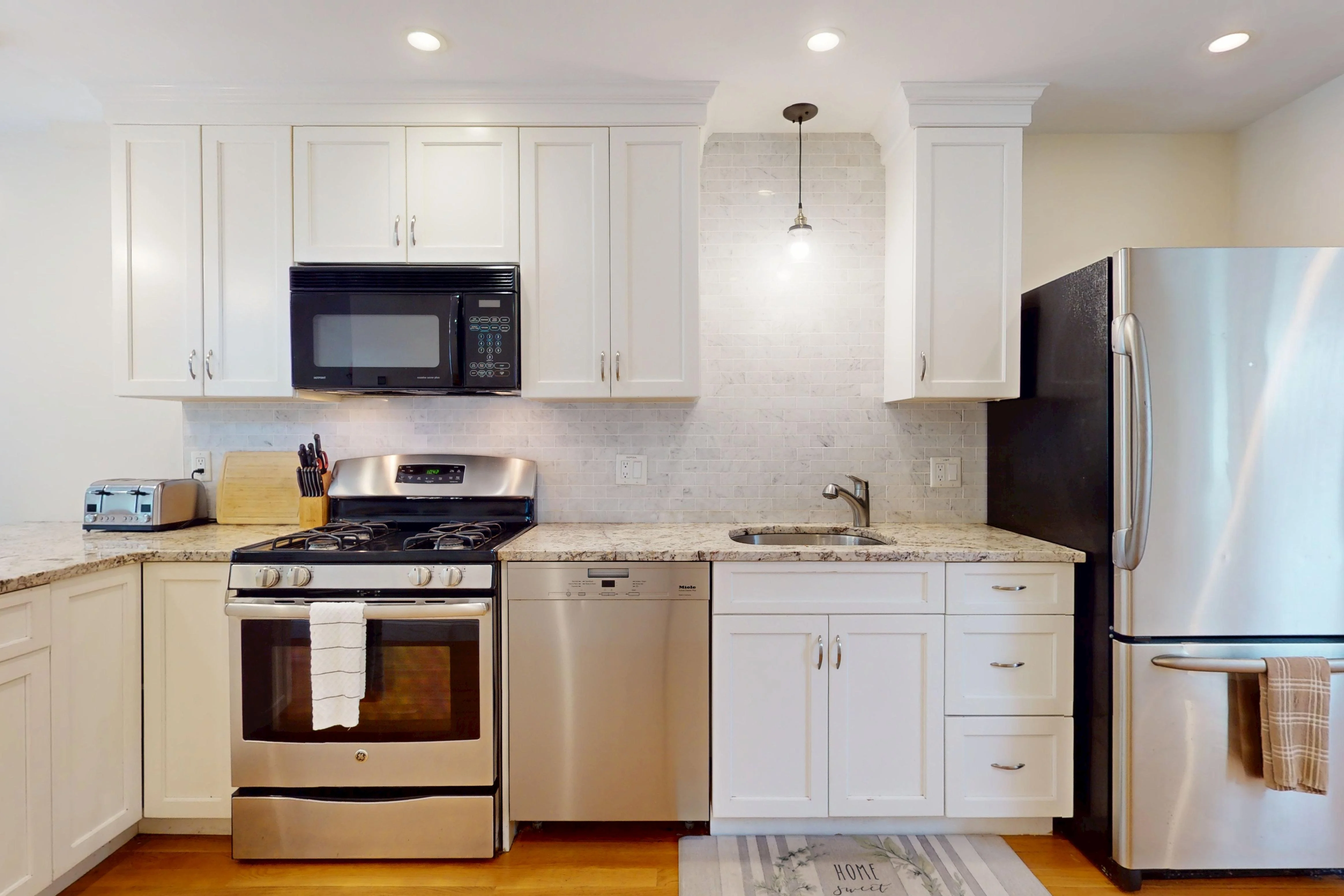 10 Bradbury St, Allston