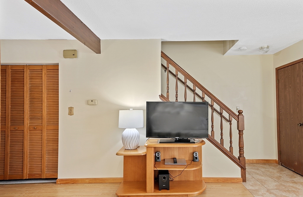 38 Rocky Nook, Malden