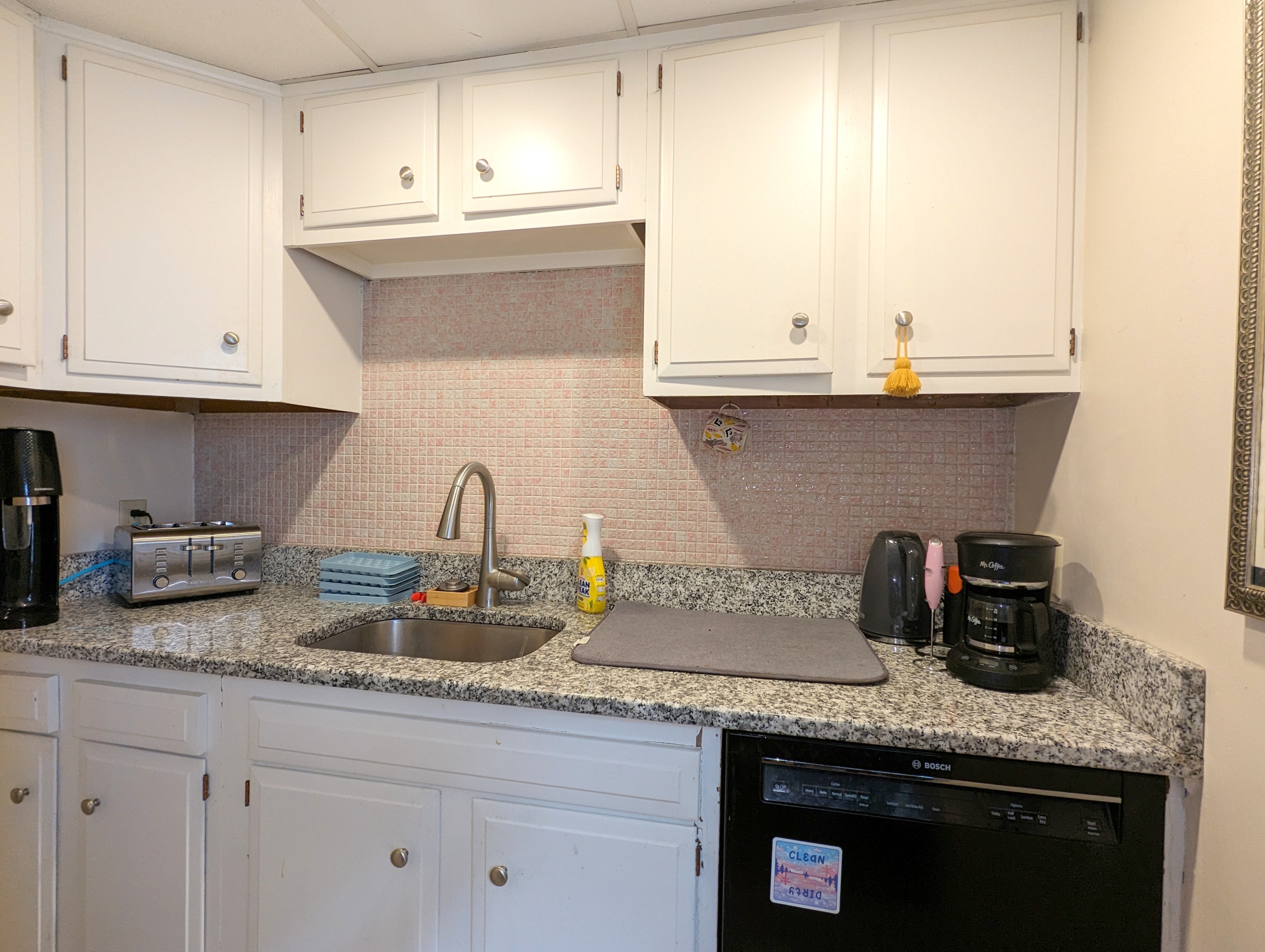 69 Prichard Ave, Powder House Square