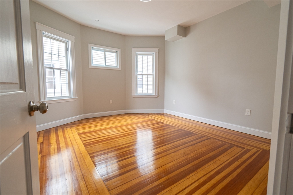 110 Fuller St, Dorchester