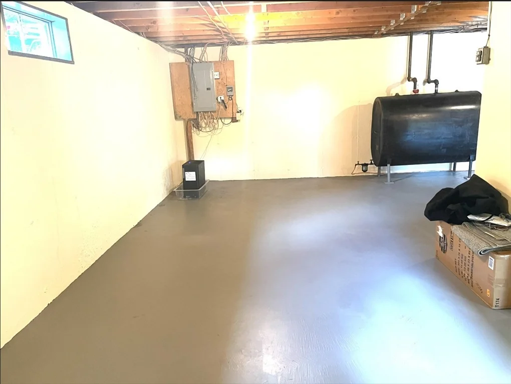 81 Jolicoeur Ave, Spencer