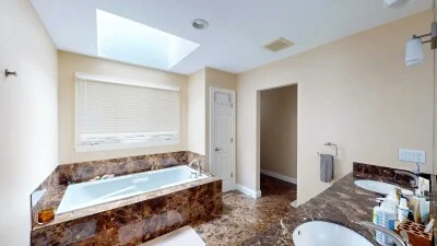 27 Mellon Rd, Wellesley