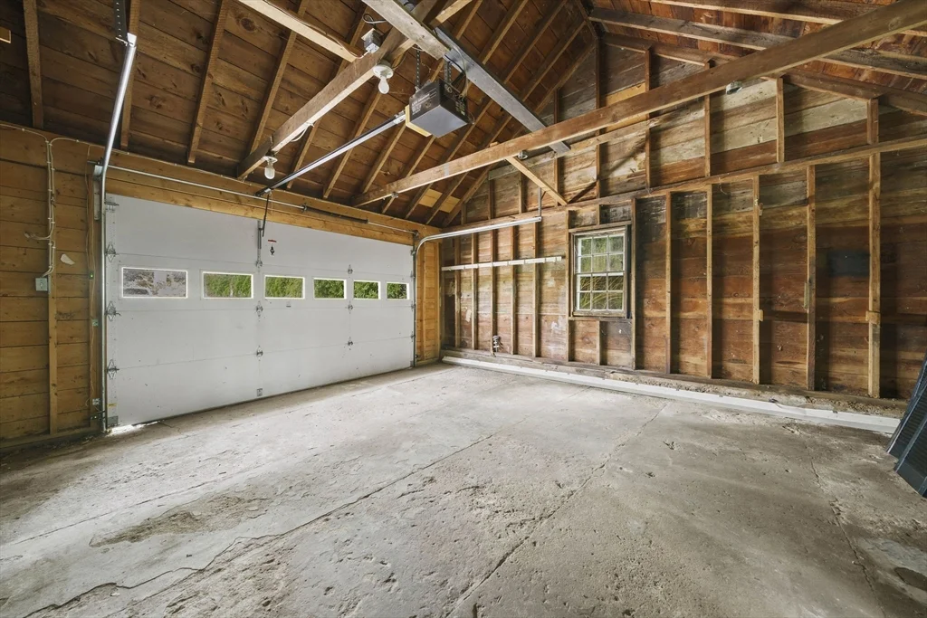 17 Lovers Ln, Duxbury