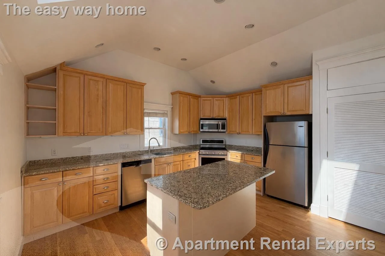 117 Columbia St, Central Square