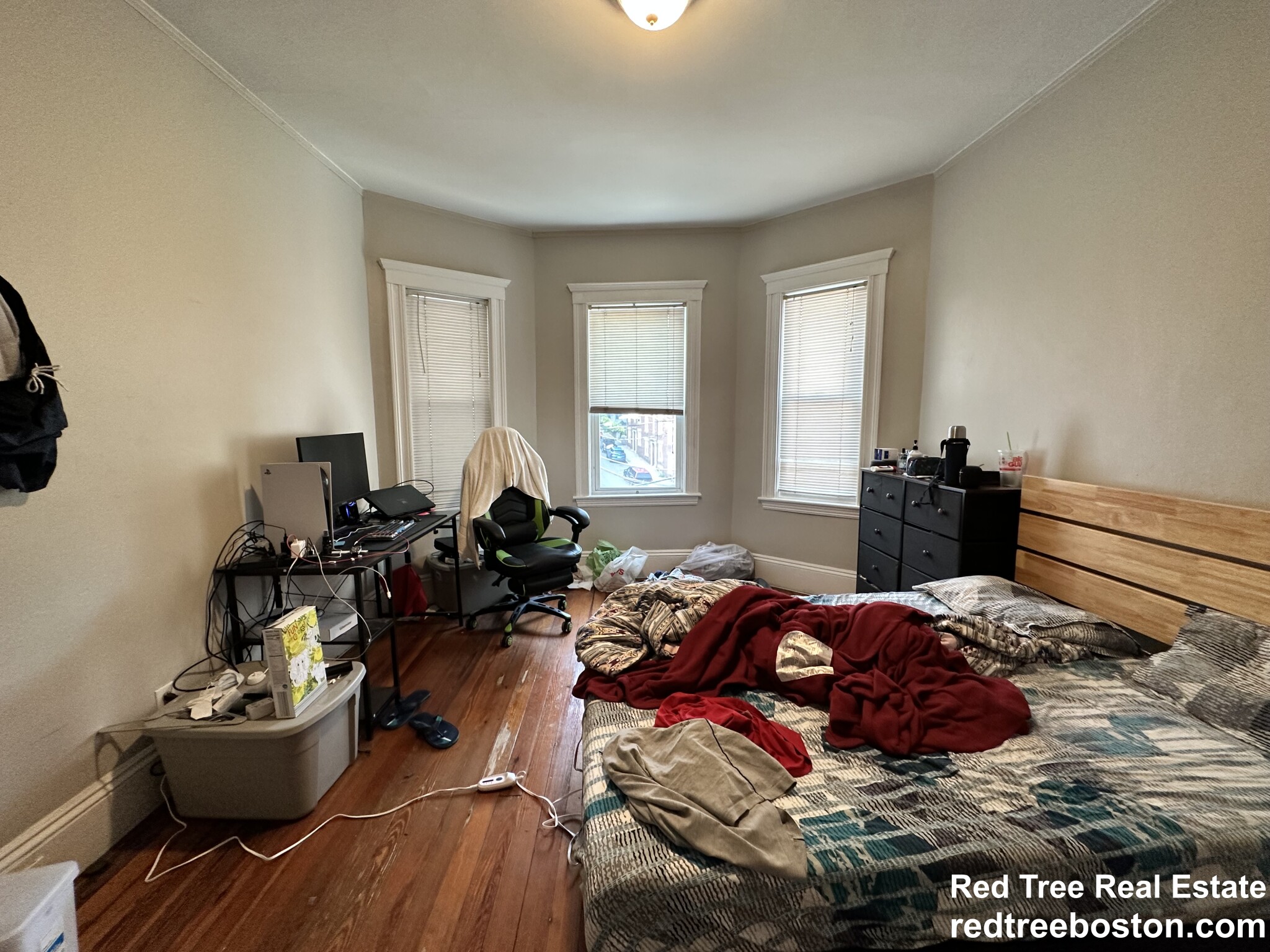 348 Faneuil St, Brighton