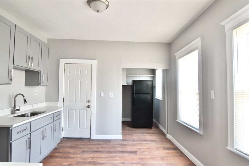 105 Evans St, Dorchester