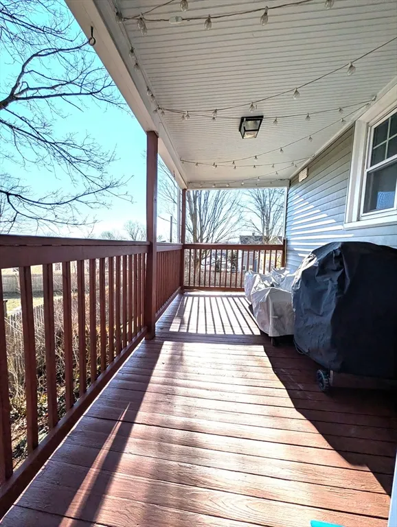 95 Brown Ave, Roslindale