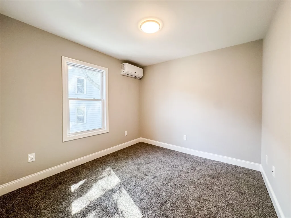 58 Chestnut St, Chelsea