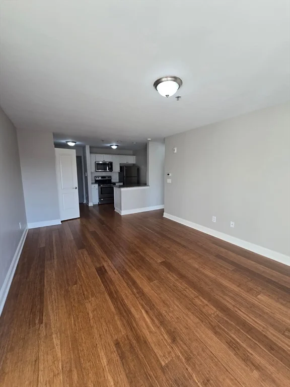 9 Needhams Landing Rd, Lynn