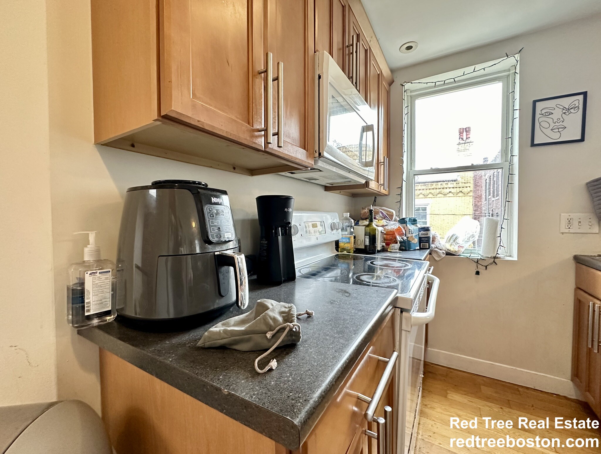 836 Huntington Ave, Mission Hill