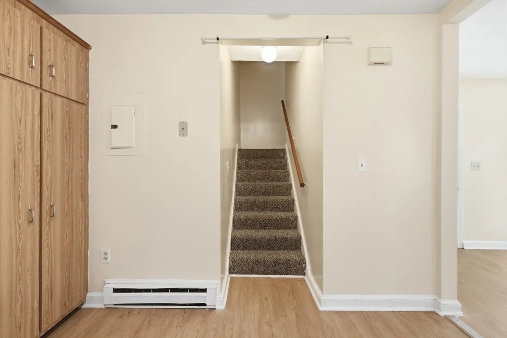 453 Pond St, Braintree