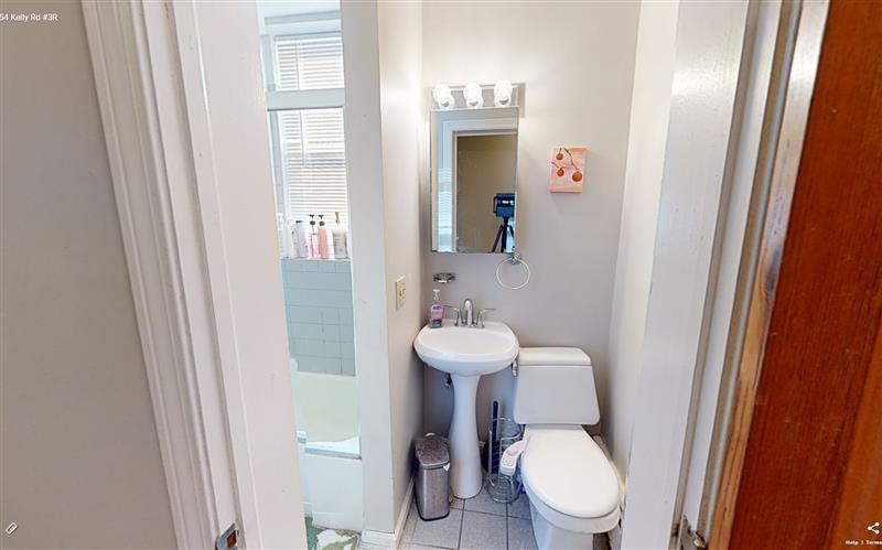 54 Kelly Rd, Cambridgeport