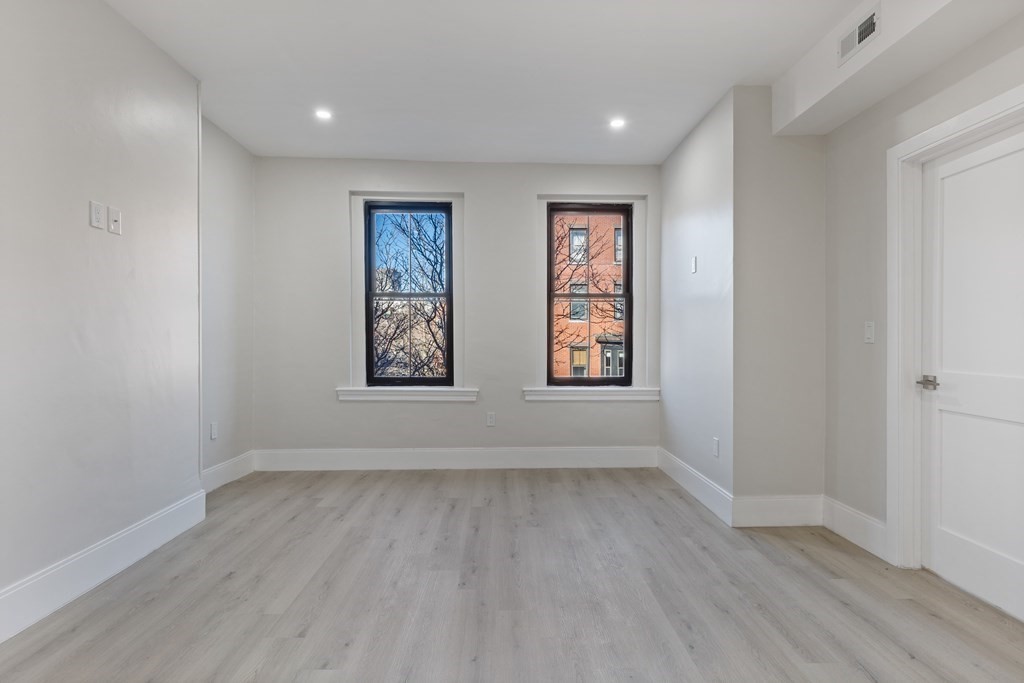 278A Shawmut Ave, South End