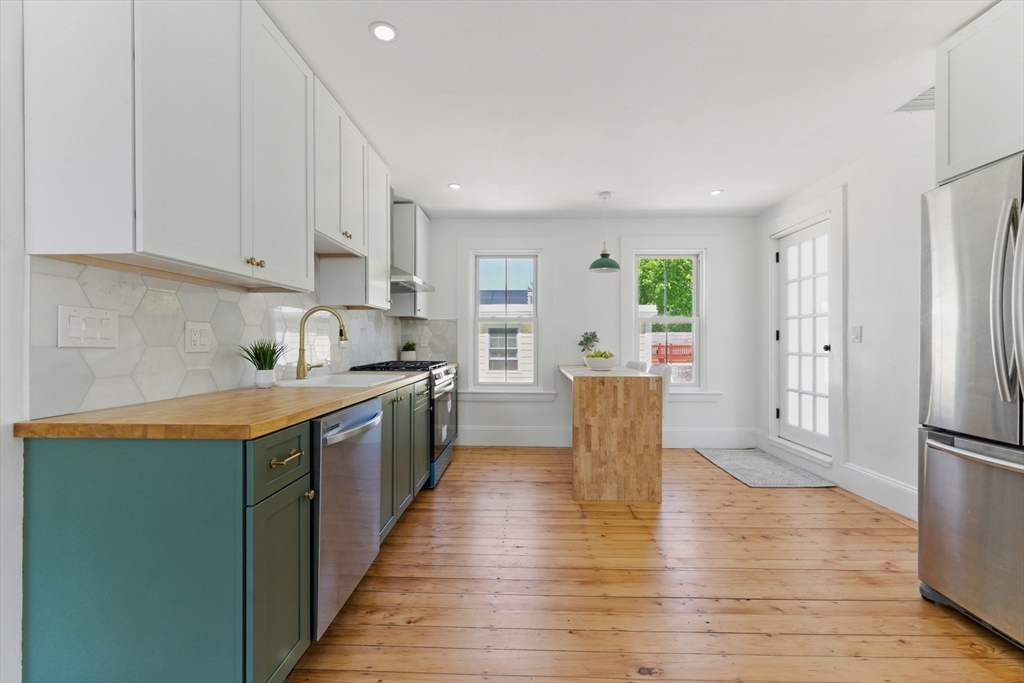 80 Shirley St, Winthrop