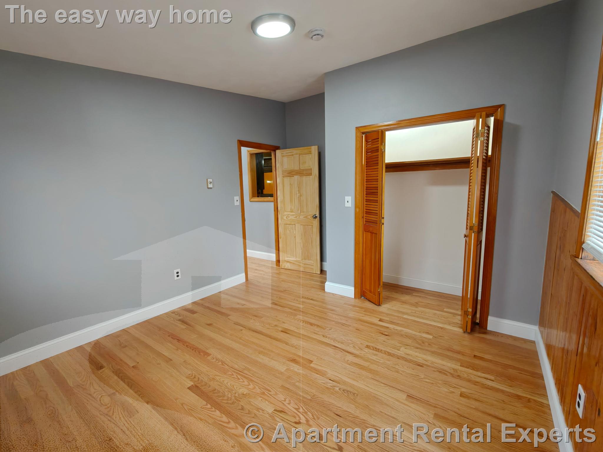 19 Sheridan St, Malden Center