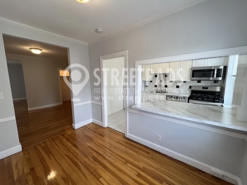 1163 Beacon St, Longwood