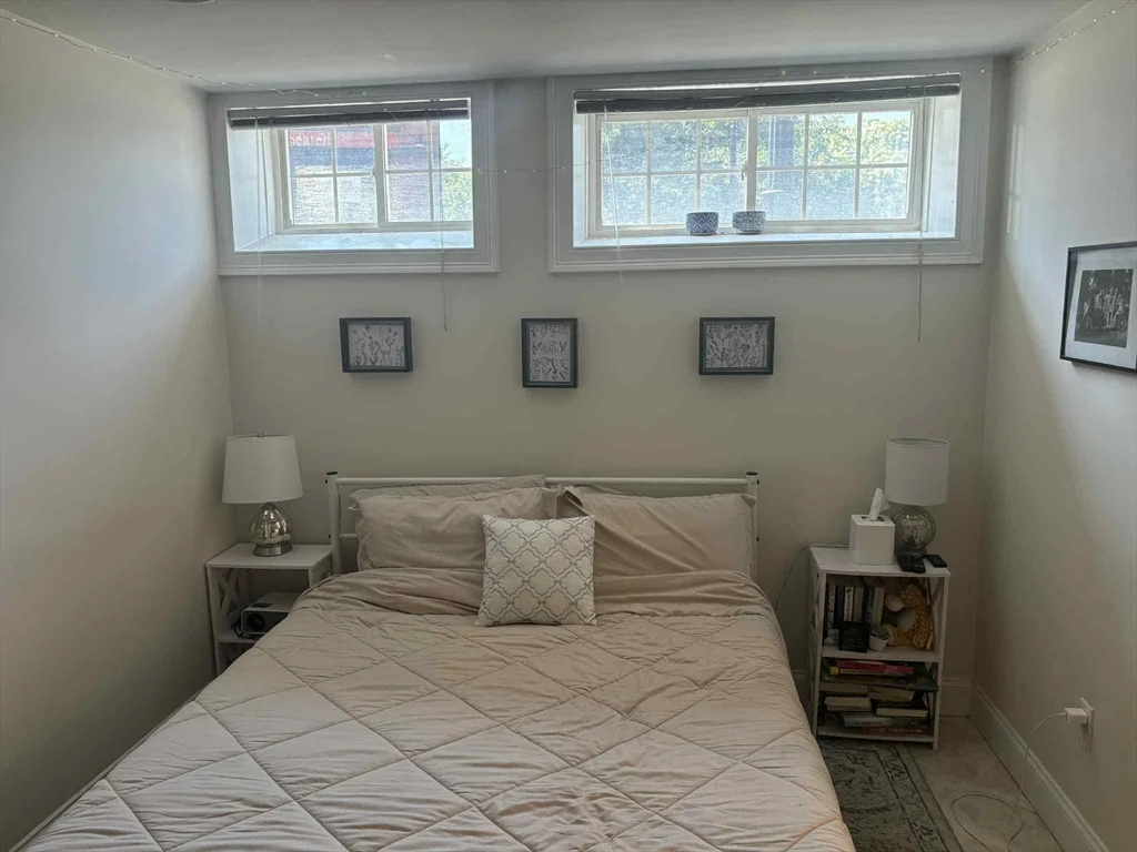 441 Bunker Hill St, Charlestown
