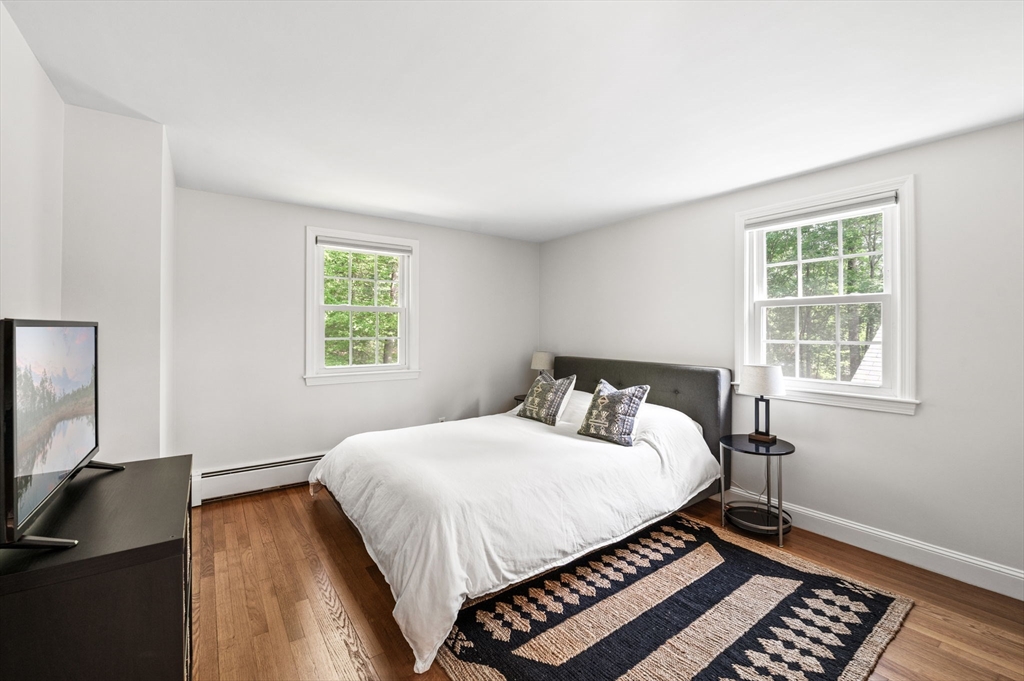 88 Haverhill Rd, Topsfield