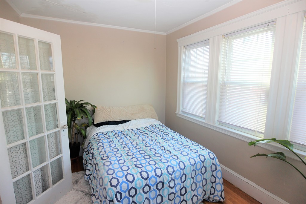 168 Faneuil St, Brighton