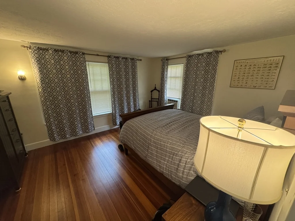 36 Evergreen Ave, Newton