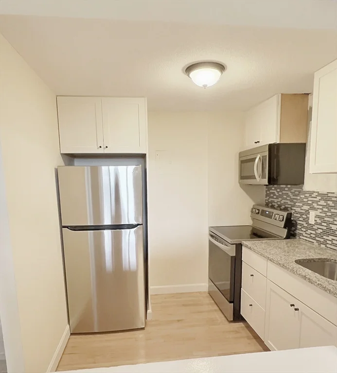 1039 Commonwealth Ave, Allston