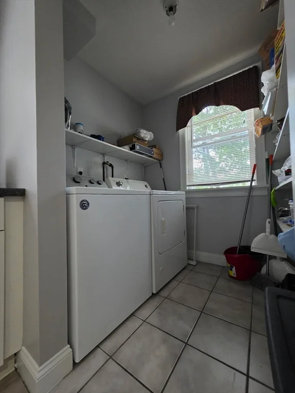 318 Summer St, Bridgewater