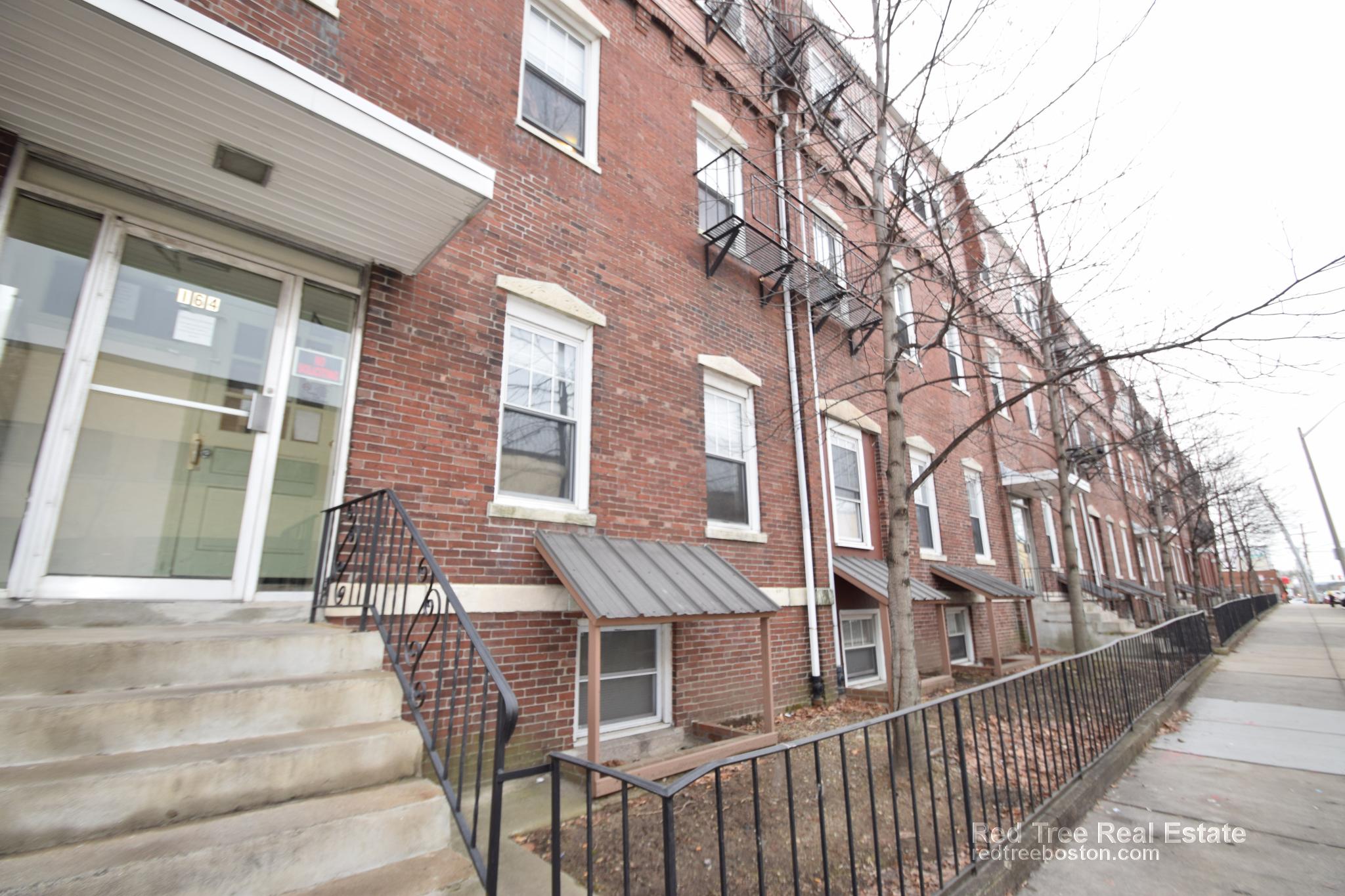 164 North Beacon St, Brighton