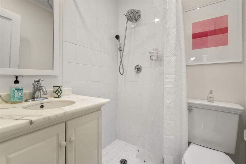 2 Mount Vernon Sq, Beacon Hill