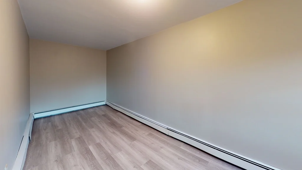 1011 Washington, Newtonville