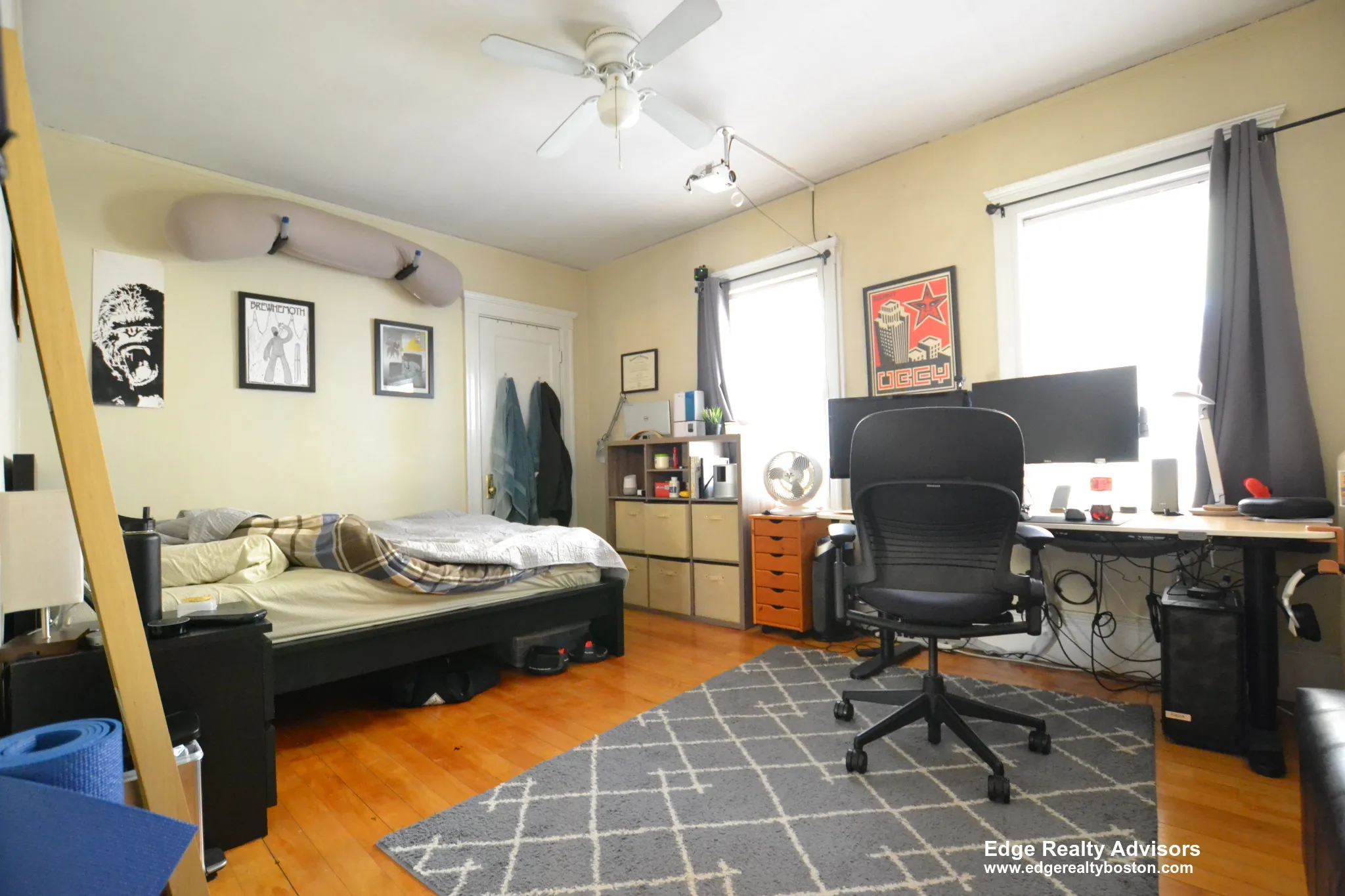 50 Atkins St, Oak Square