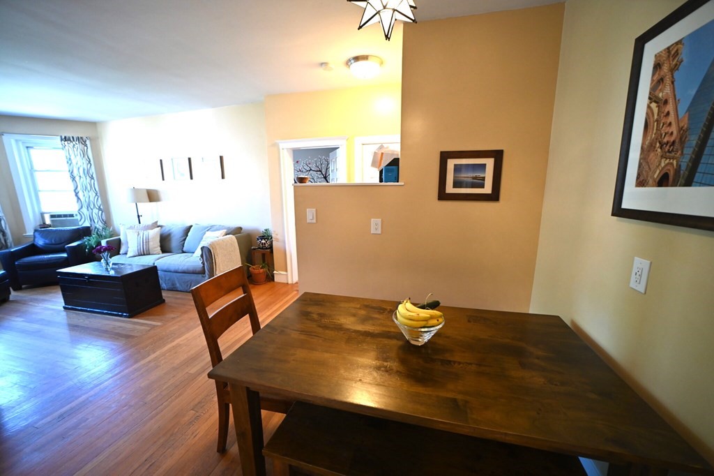 98 St Paul St, Coolidge Corner