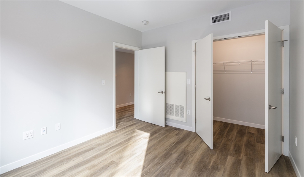 50 Rogers St, Kendall Square